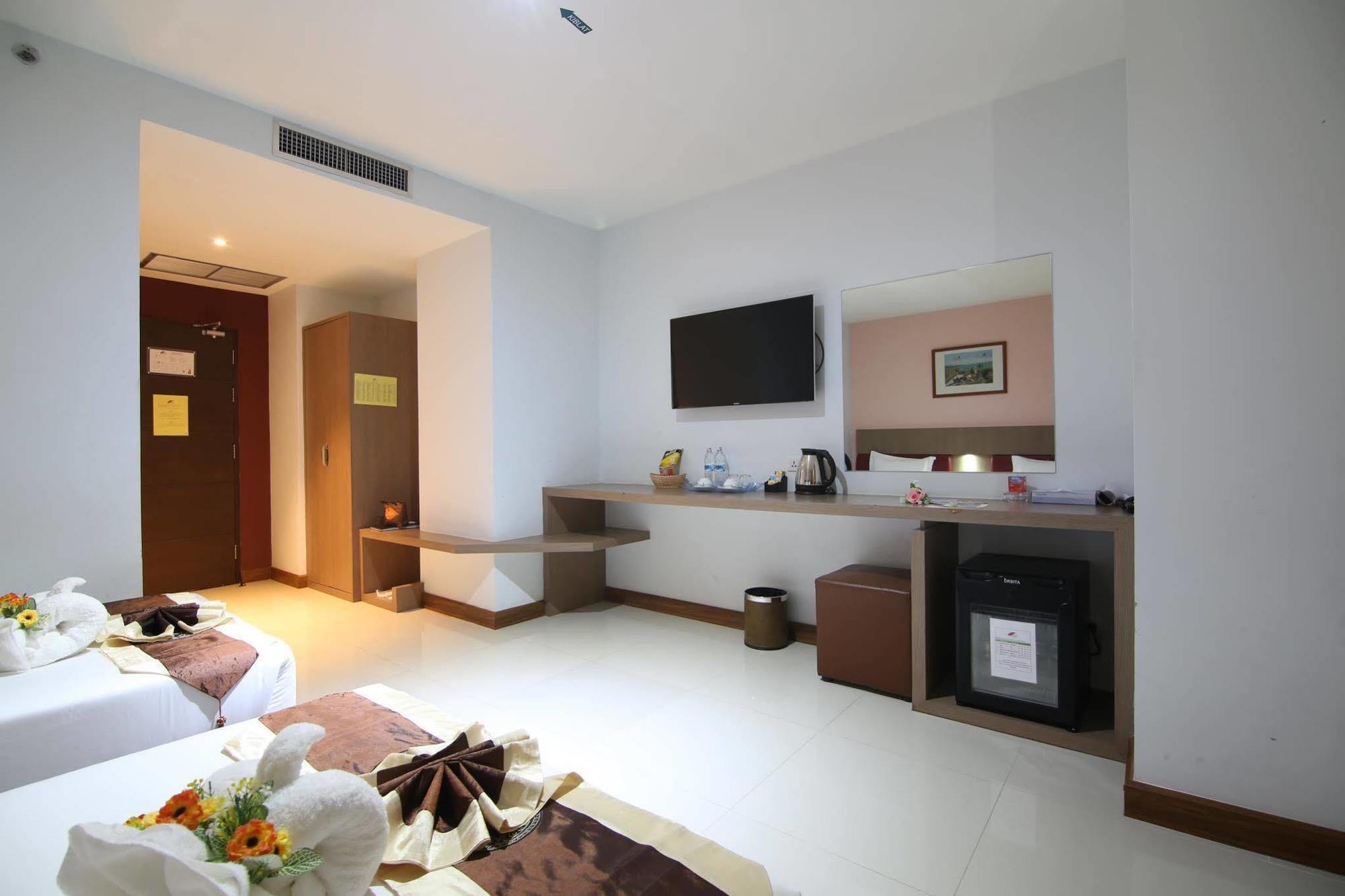 Grand Oliver Hotel Danok Sadao Buitenkant foto